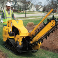 Vermeer RTX250 Pedestrian Trencher action